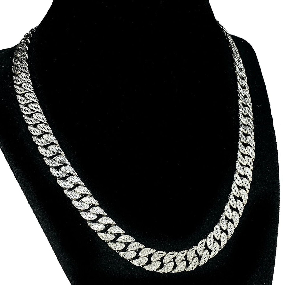 diamond-dust-diamond-cut-