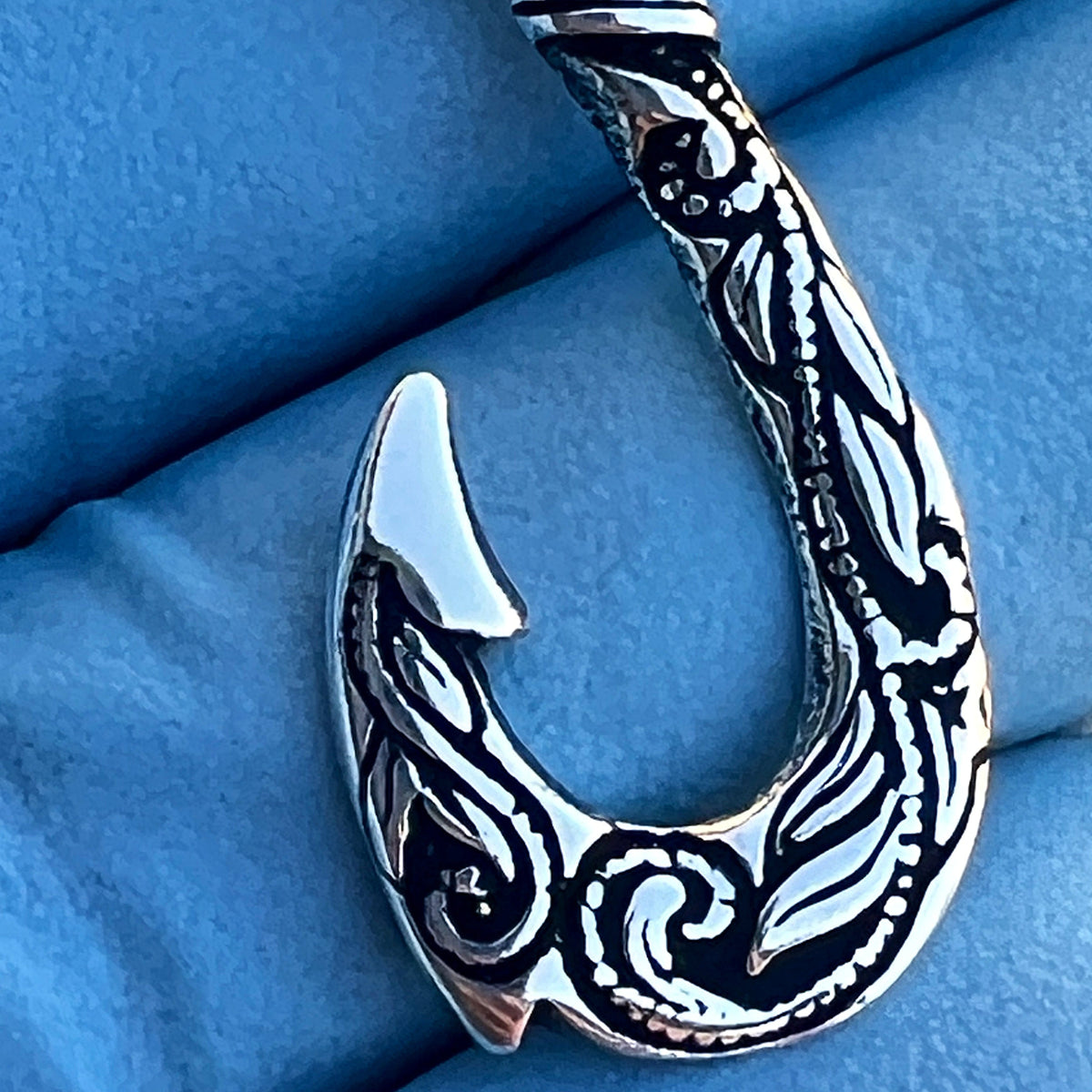 blue polynesian fish hook Real 925 Sterling Silver Hawaiian Fish Hook Tribal Makau Pendant