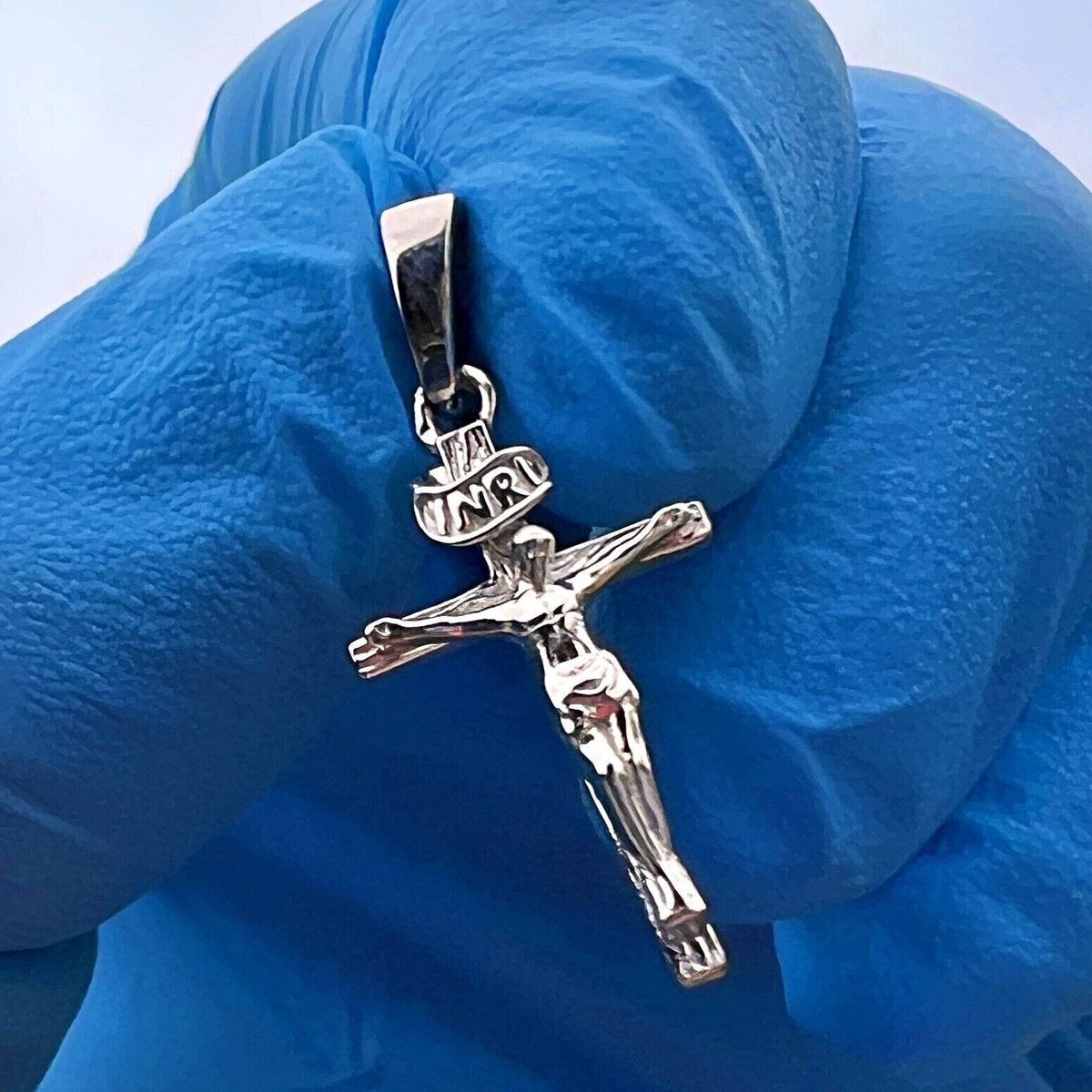 Real Solid 925 Silver Crucifix Jesus Cross Shiny Pendant 1