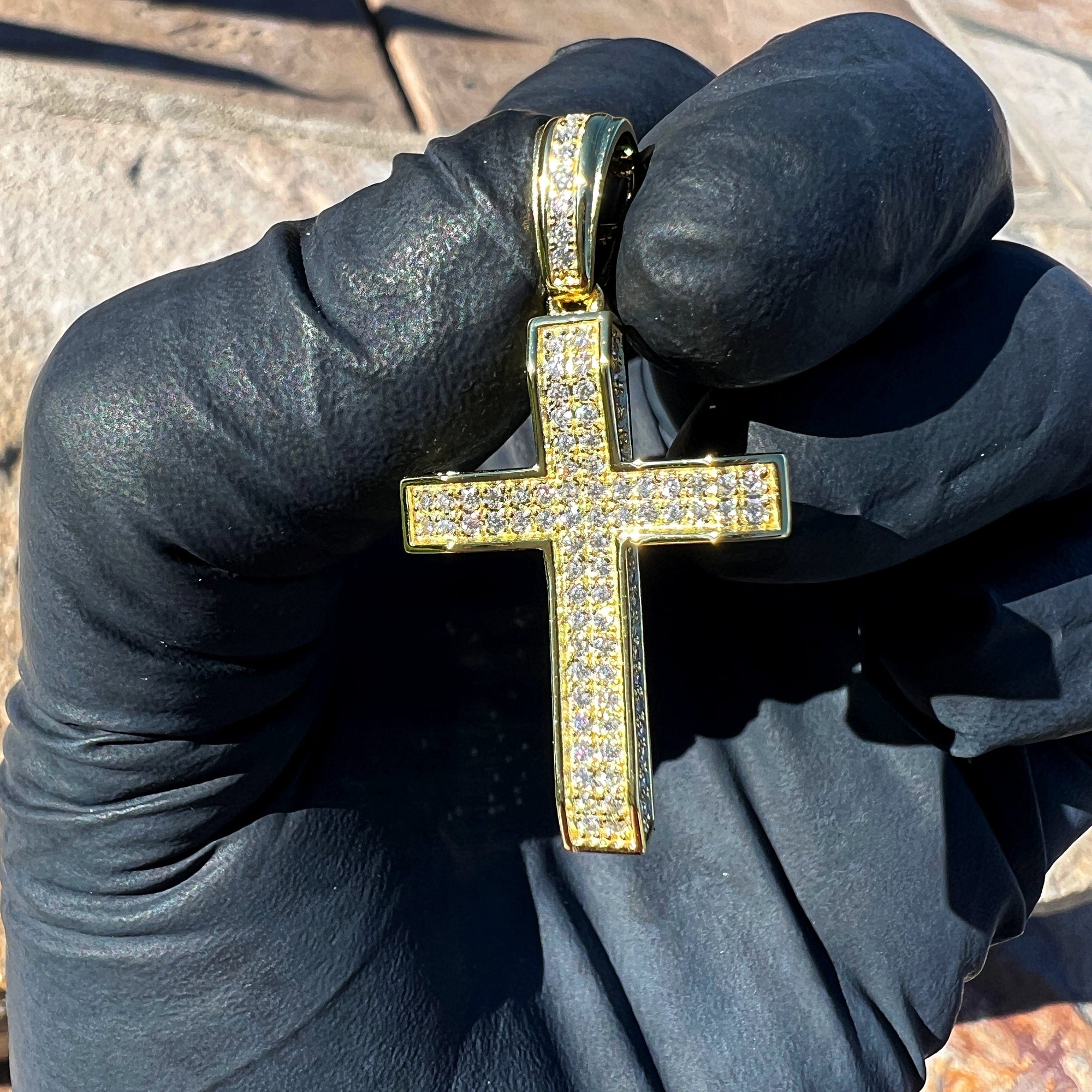 14k Gold Plated 925 Silver 0.82CT VVS1 Moissanite Cross Pendant 1"