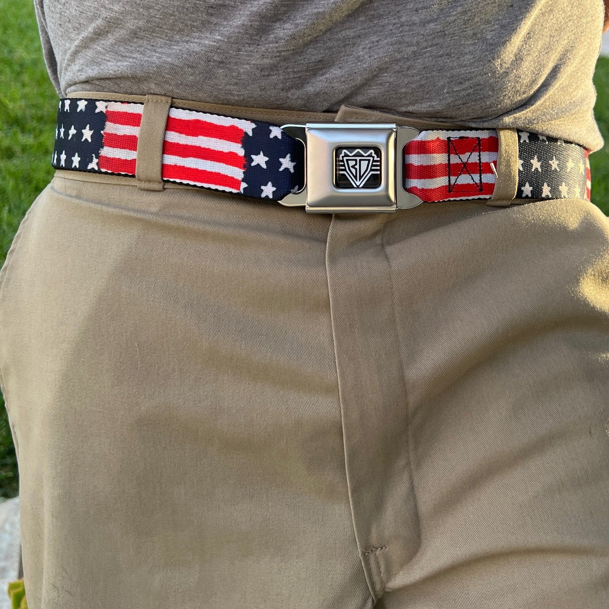 BD Wings Logo CLOSE-UP Black/Silver Seatbelt Belt - Stars & Stripes2 B